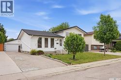 534 Nesbitt LANE  Saskatoon, SK S7L 6K9