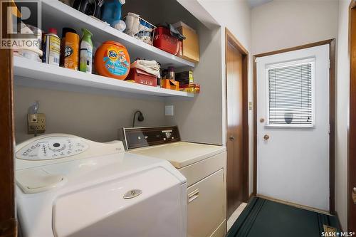2 Cambridge Crescent, Saskatoon, SK 