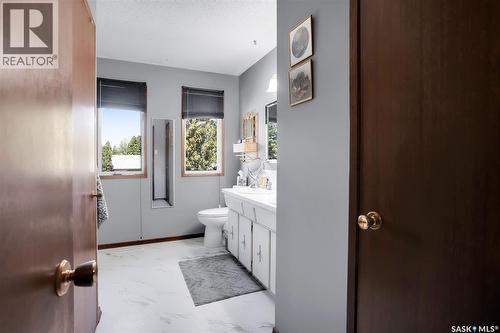 2 Cambridge Crescent, Saskatoon, SK 