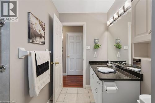 Main Floor Semi-Private Ensuite Bath - 51 Redtail Crescent, Hamilton, ON 