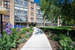 105 - 400 CHAMPLAIN BOULEVARD  Cambridge, ON N1R 7J6