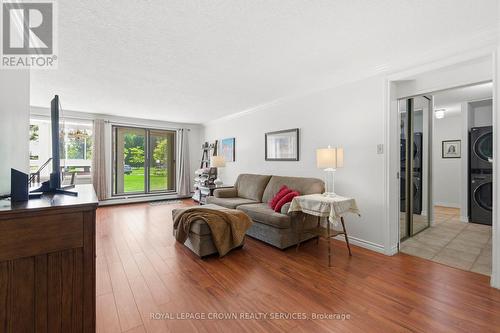 105 - 400 Champlain Boulevard, Cambridge, ON 