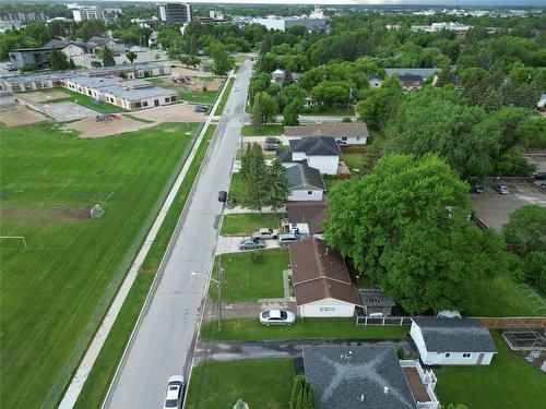 507 Barkman Avenue, Steinbach, MB 
