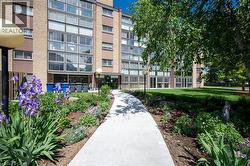 400 CHAMPLAIN Boulevard Unit# 105  Cambridge, ON N1R 7J6