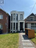 LOWER - 229 CALEDONIA ROAD Toronto, ON M6E 4T2