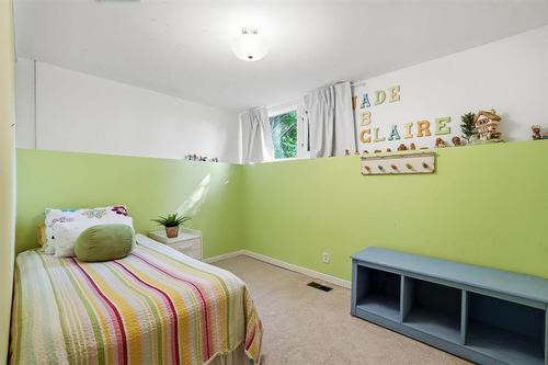 Basement Bedroom - 18 Harvest Lane, Winnipeg, MB 