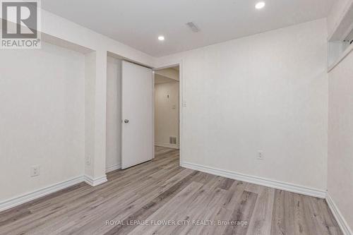 15 Glendan Court, Cambridge, ON 