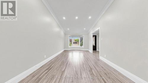 27 Emperor Avenue, Hamilton, ON 