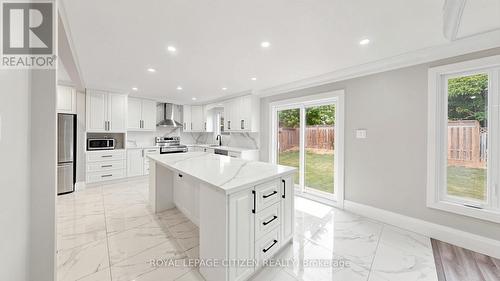 27 Emperor Avenue, Hamilton, ON 