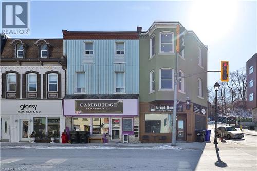 2 Queen Street E, Cambridge, ON 