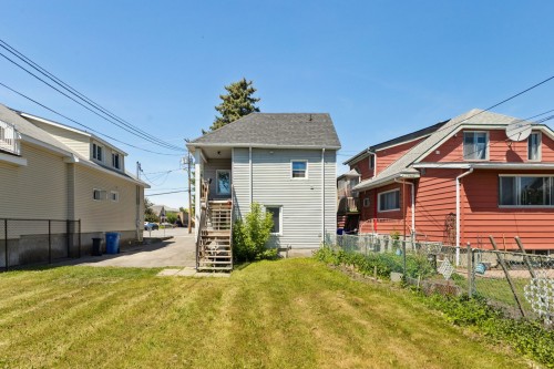 Back of Structure - 83 Rue Wìgwàs, Gatineau (Hull), QC 