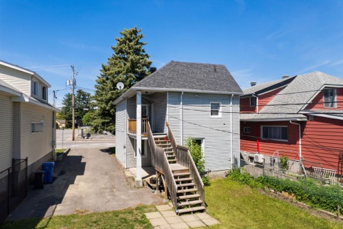 Back of Structure - 83 Rue Wìgwàs, Gatineau (Hull), QC 