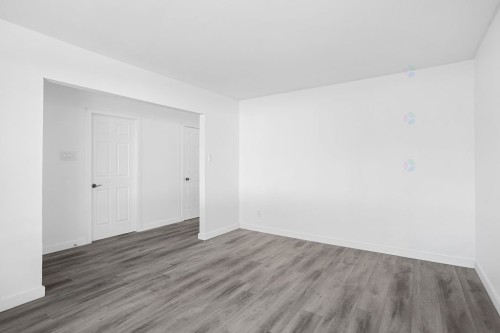 Living Room - 594 Rue Ouimet, Saint-Jérôme, QC 