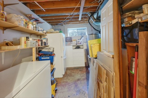 Storage - 907 Rue Desjardins, Saint-Jérôme, QC 