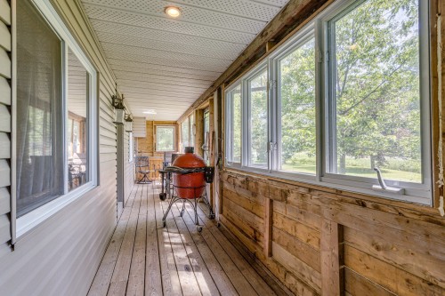 Véranda - 756 Ch. De La Baie, Rigaud, QC -  With Deck Patio Veranda With Exterior