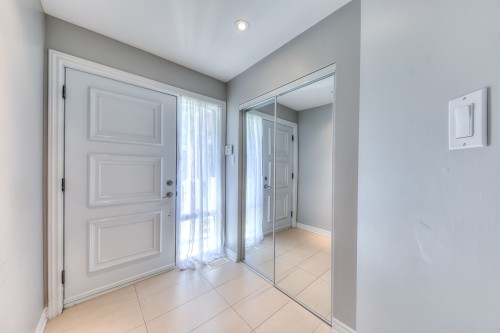 Autre - 38C Boul. Des Sources, Pointe-Claire, QC 