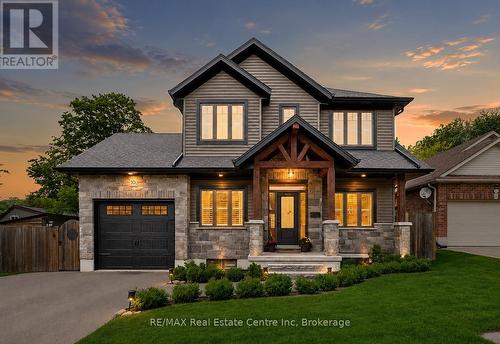 10 CRAIGHEAD DRIVE  Centre Wellington (Fergus), ON N1M 2Z2