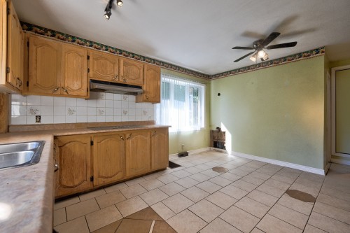 Kitchen - 553 Rue Myre, Saint-Eustache, QC 