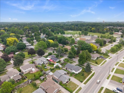 421 Franklin Street N, Kitchener, ON 