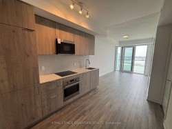 15 Skyridge Drive Brampton, ON L6P 4S3