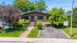 224 Rue de Limousin Laval (Pont-Viau), QC H7G 2K5