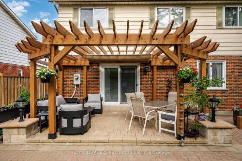 1853 Briarcrook Crescent, Mississauga, ON 