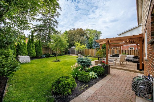 1853 Briarcrook Crescent, Mississauga, ON 
