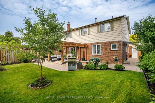1853 Briarcrook Crescent, Mississauga, ON 