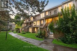 8A SHEHYN LANE Ottawa, ON K2G 4Y3