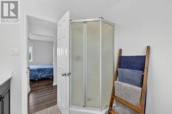 Master Bathroom - 