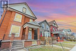 MAIN - 291 EMERALD STREET N Hamilton, ON L8L 5L2