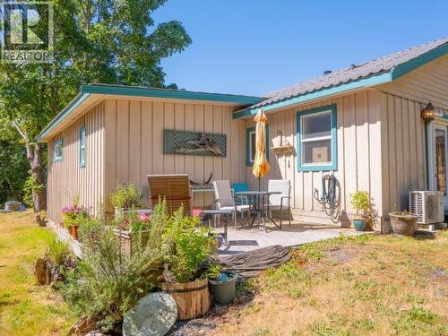 9904 View Road, Powell River, BC 