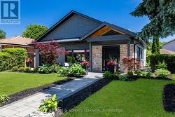 1188 GRANGE ROAD Oakville (Fa Falgarwood), ON L6H 1P7