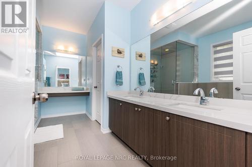 8002 Hackbery Trail, Niagara Falls (Brown), ON 