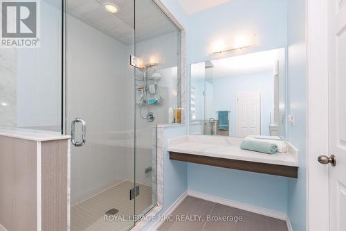 8002 Hackbery Trail, Niagara Falls (Brown), ON 
