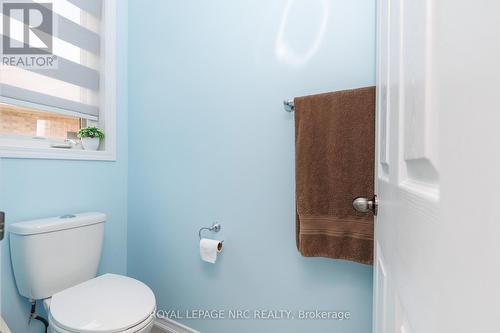 8002 Hackbery Trail, Niagara Falls (Brown), ON 