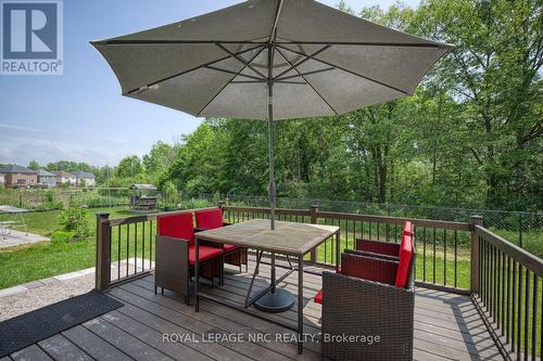 8002 Hackbery Trail, Niagara Falls (Brown), ON 