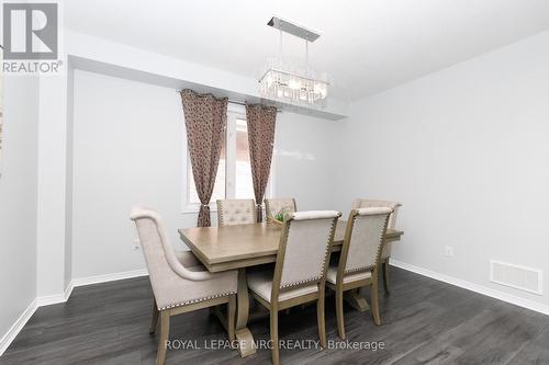 8002 Hackbery Trail, Niagara Falls (Brown), ON 