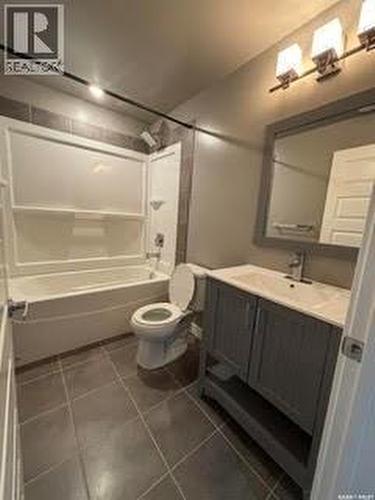 411 Flynn Lane, Saskatoon, SK 