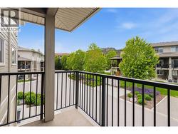 Deck off of kitchen - 