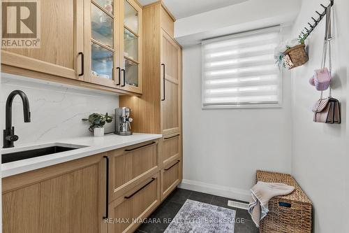 30 Orlando Drive, St. Catharines (Lakeport), ON 