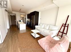 3912 - 1 BLOOR STREET E Toronto, ON M4W 0A8