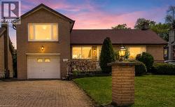 32 DURHAM Road  Stoney Creek, ON L8E 1X1