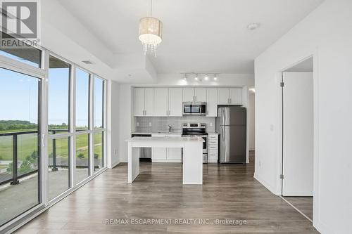 1201 - 550 North Service Road, Grimsby, ON 