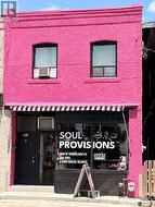397 VAUGHAN ROAD Toronto, ON M6C 2N8