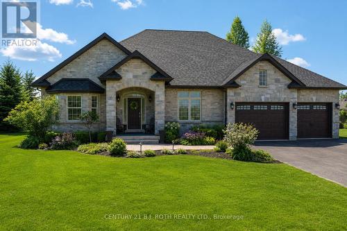 2 Roy Hickling Drive, Springwater, ON 
