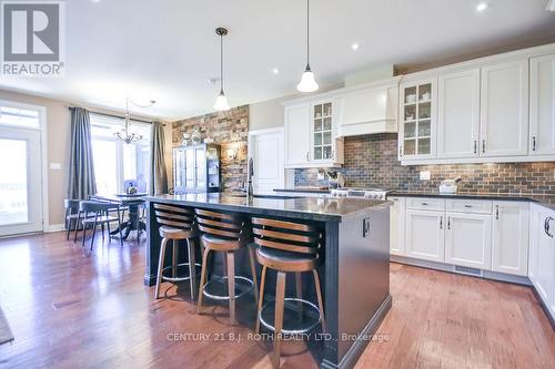 2 Roy Hickling Drive, Springwater, ON 
