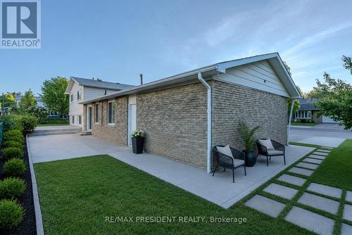 2 Jerome Crescent, Brampton, ON 