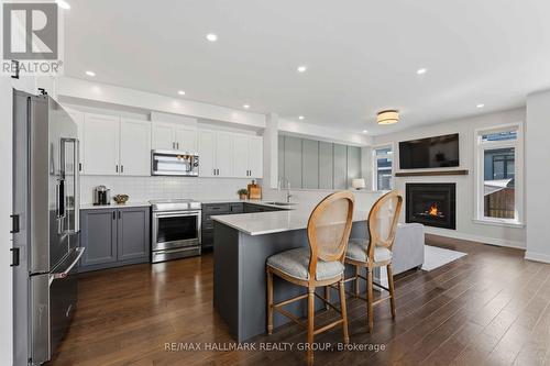 369 Broadridge Crescent, Ottawa, ON 