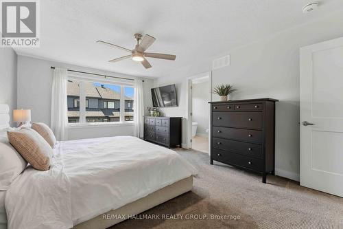 369 Broadridge Crescent, Ottawa, ON 